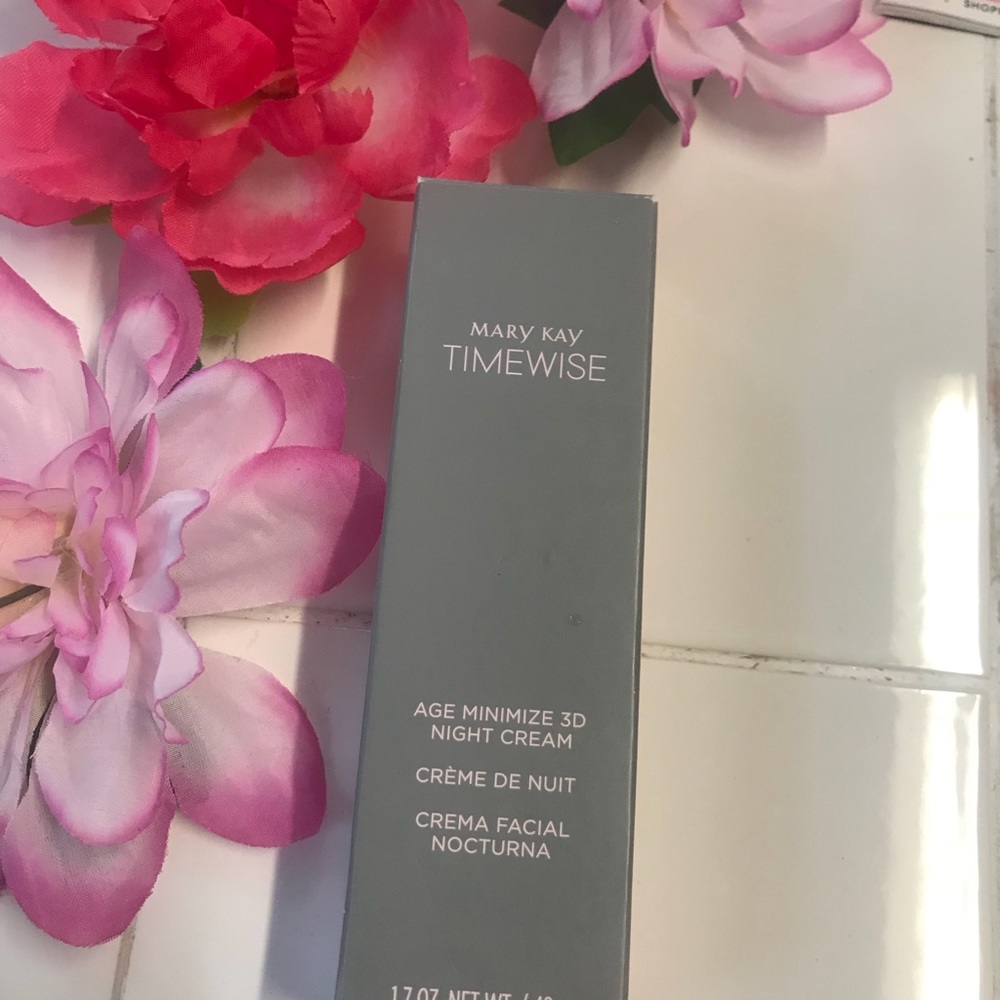 Age Minimize 3D Night Cream Mary Kay